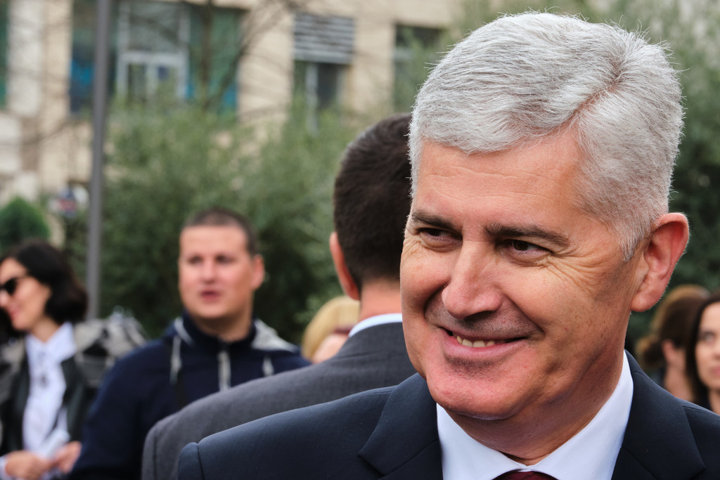 Bosnie-Herzégovine : les politiques se partagent le pouvoir