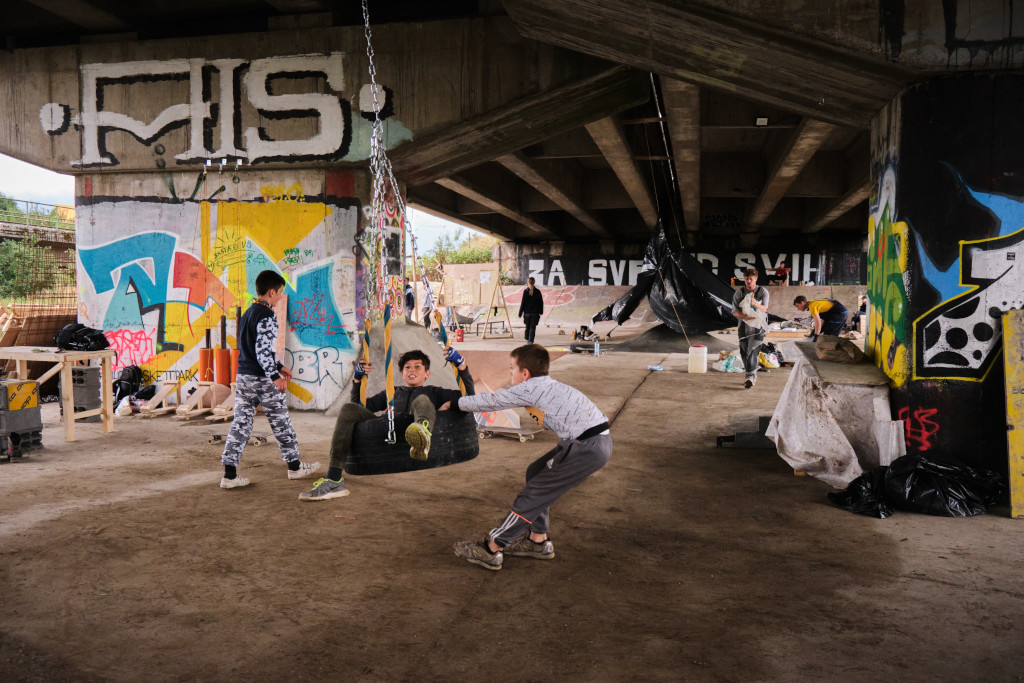 Des jeunes se réapropprient les friches urbaines